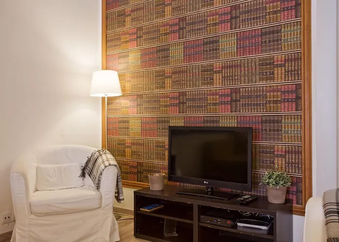 Charming Flat In Lisbon\'S Center!
